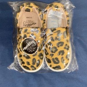 NIP pair of leopard Monkey feet 18-24 months hard soles sneakers